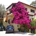 Grammatoula Aparthotel