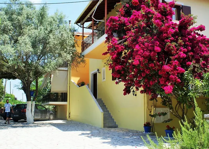 Grammatoula Aparthotel Nikiana