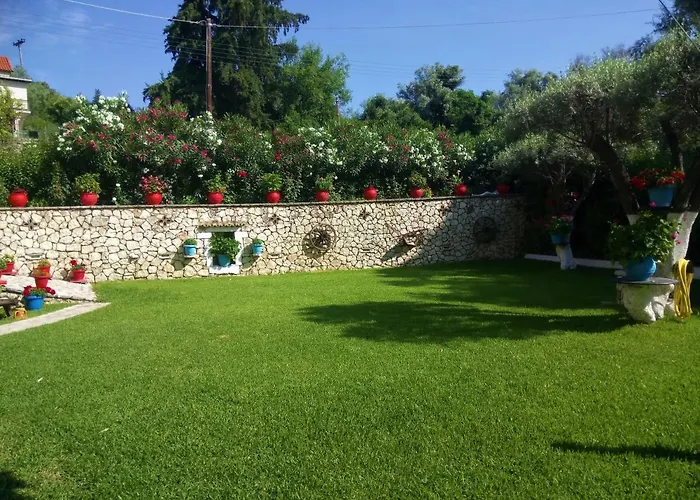 Grammatoula Aparthotel Nikiana